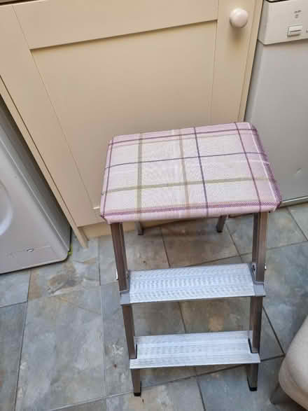 Photo of free Small steps (Bath bear flat) #1