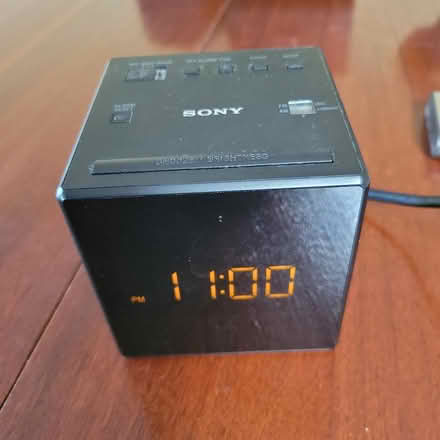 Photo of free Sony Clock Radio (Toronto) #1