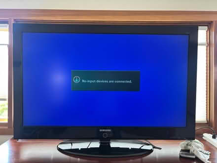 Photo of free 52 Inch 1080p Samsung HDTV (Broadway Terrace Rockridge) #2