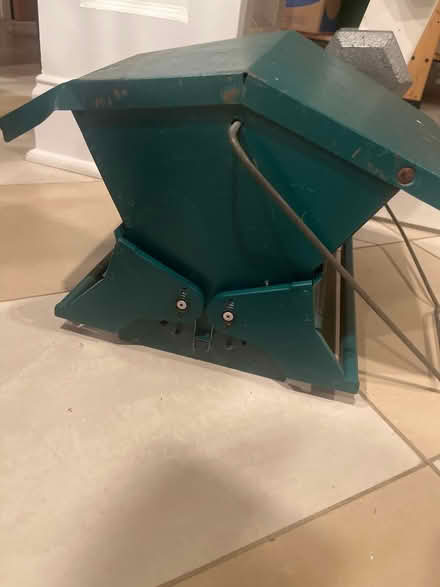 Photo of free Bird feeder (Cleveland Park) #1