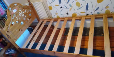 Photo of free Single bed (Fairfield LA1) #2
