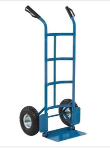 Photo of Sack truck (Cleobury Mortimer DY14) #1