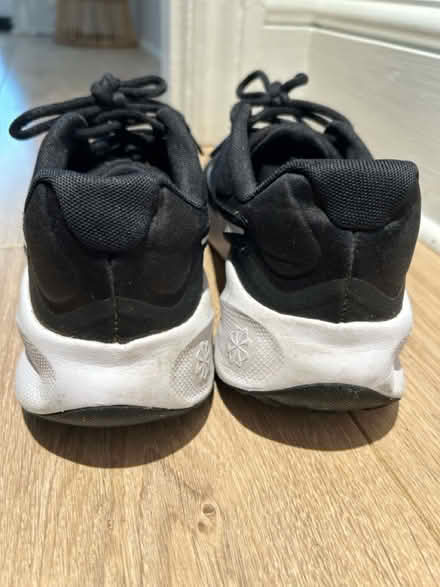 Photo of free Nike black trainers (Guildford GU2) #3