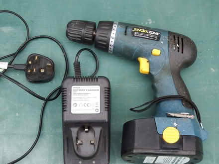 Photo of free Cordless Drill (Vale LA1) #2