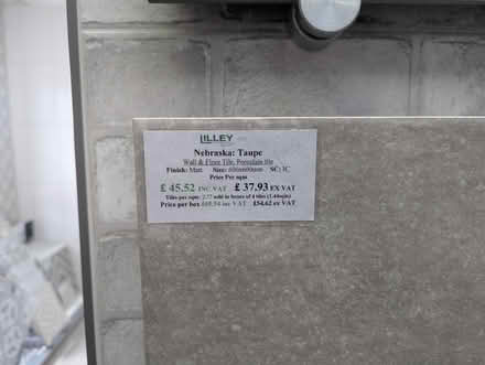 Photo of free Italian floor Tiles 1.8m2 (CT1) #2