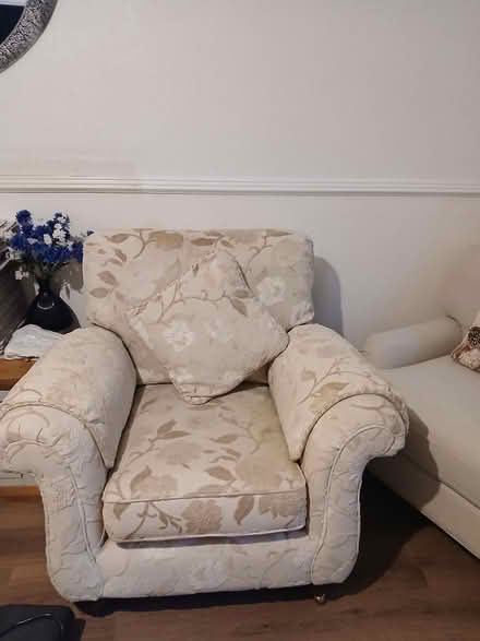 Photo of free Floral armchair (Condover SY5) #1