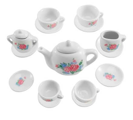 Photo of Children tea set, cutlery and plates (Woodley RG6) #1