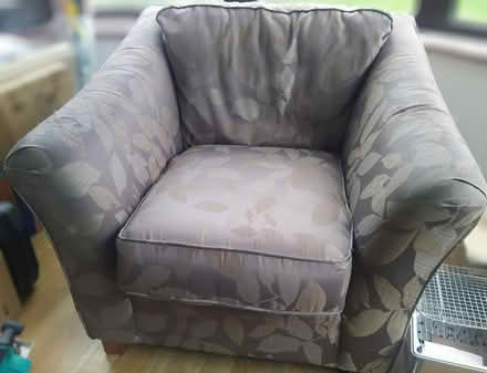 Photo of free Single armchair (Harold wood RM3) #1