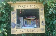 Photo of Book cupboard (Crookes S10) #1