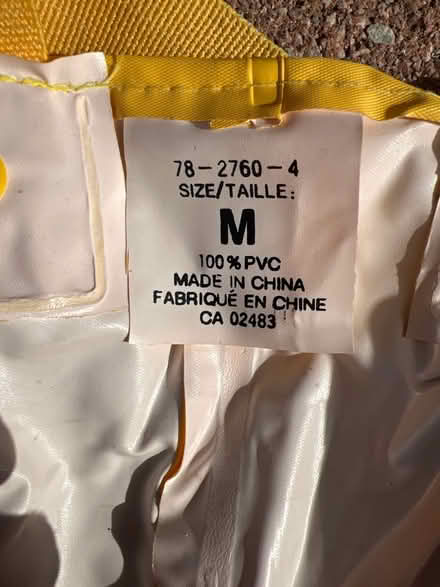 Photo of free Yellow rain suit (Mavis & Burnhamthorpe) #2