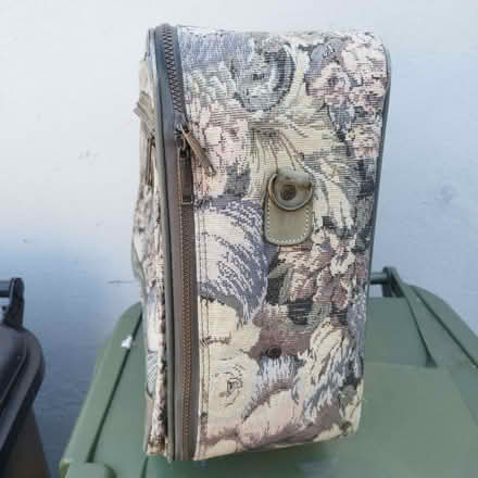 Photo of free weekend case (Morden SM4) #3