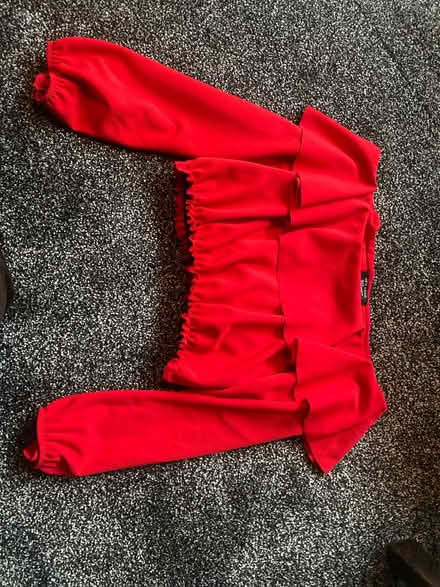 Photo of free Red top (Bletchley MK3) #1