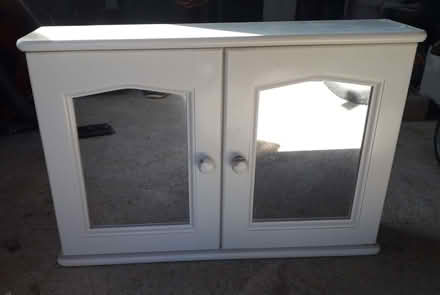 Photo of free Bathroom cabinet (Watton IP25) #2