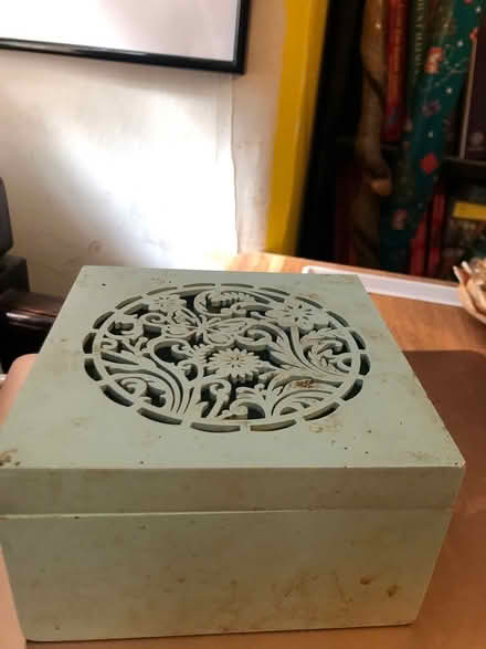 Photo of free Small wooden box (SE1 - Waterloo) #1