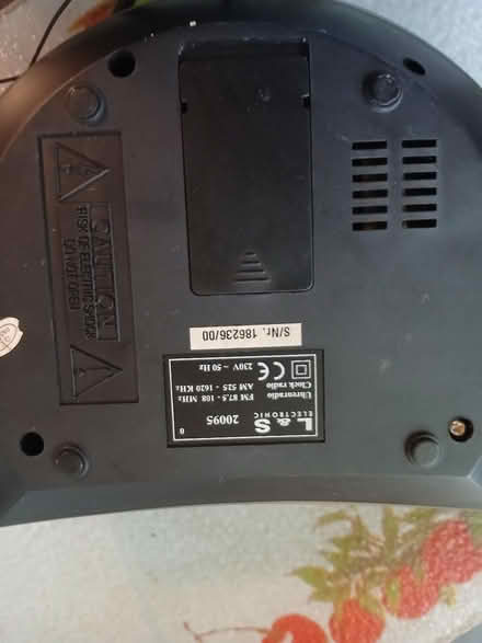 Photo of free Radio Alarm (Blakenall WS3) #2