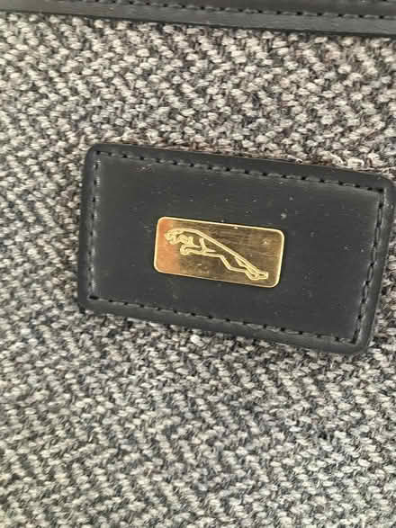 Photo of free Large and medium suitcases (Coulsdon, nr, train station) #2