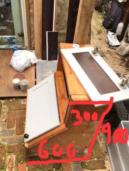 Photo of free Corner kitchen cupboard (GL5) #1