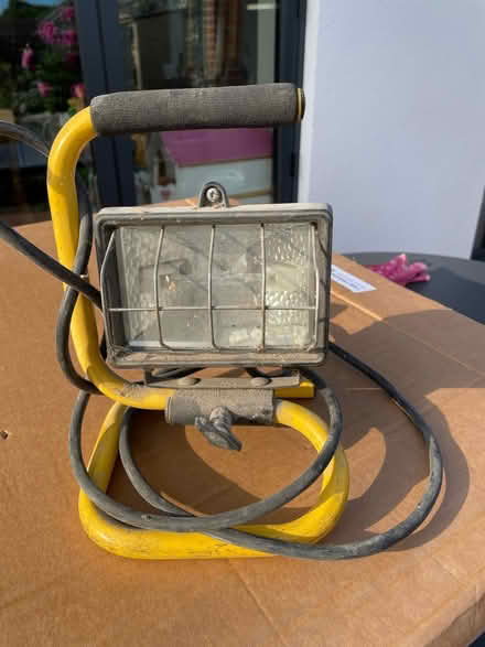 Photo of free Workshop lamp (Hellesdon NR6) #1