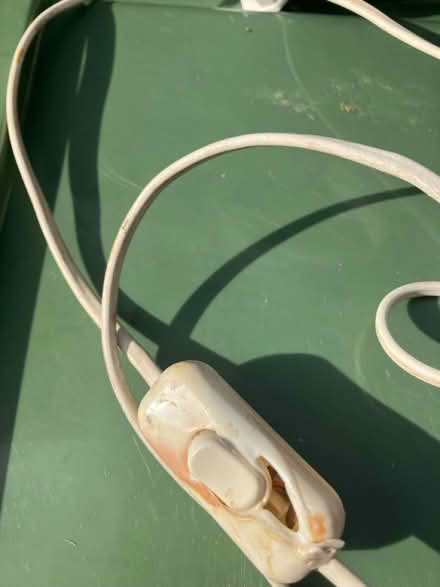 Photo of free Lamp (Market Deeping PE6) #1