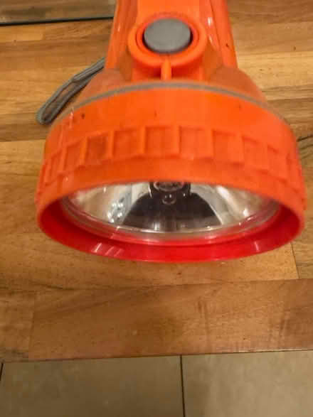 Photo of free Hand torch / Lantern (Penylan CF23) #4