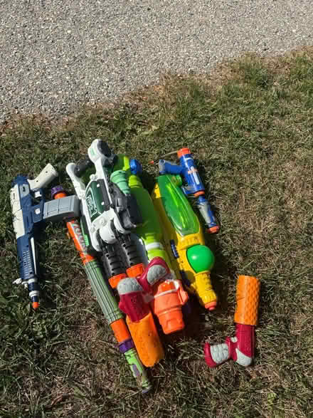Photo of free Water guns (West Bloomfield) (N.Farmington) #1