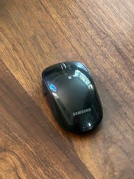 Photo of free Bluetooth computer mouse (Ballard) #1