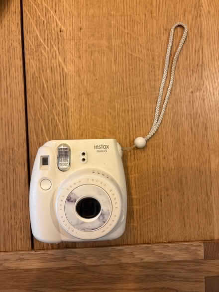 Photo of free Polaroid camera (Roehampton (SW15)) #1