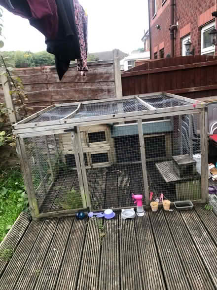 Photo of free Rabbit hutch and run (OL8 2XQ) #1