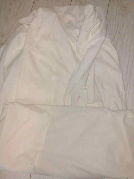 Photo of free Cream double fitted sheet (Crookes S10) #1