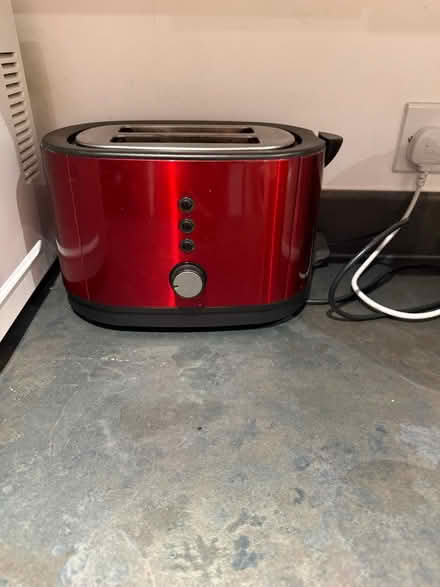 Photo of free Microwave and toaster (Slough SL2) #3