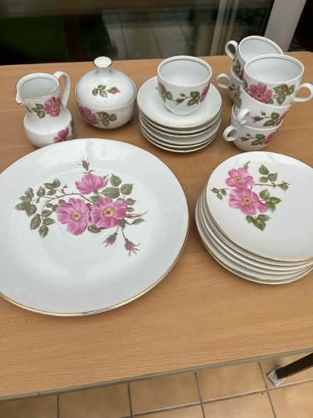 Photo of free Tea set & serving plate (Ultra Pontem NP18) #1