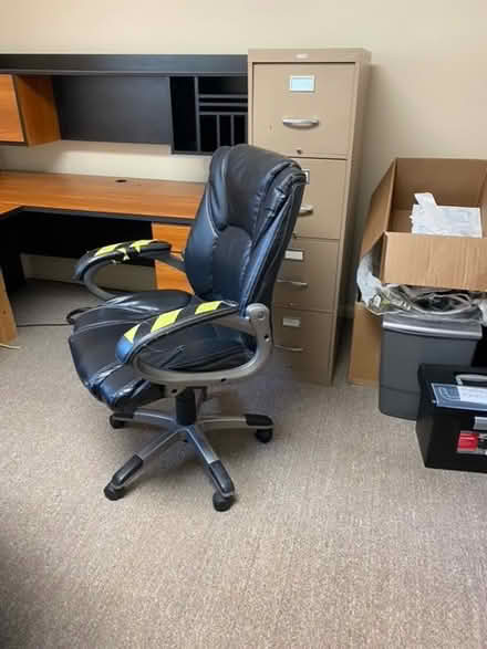 Photo of free Office suite (SE AA) #2