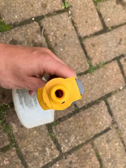 Photo of free Hozelock fertiliser (Sn68bn) #4