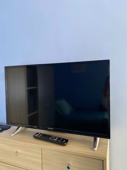Photo of free 32” hitachi smart tv (Bexhill) #1