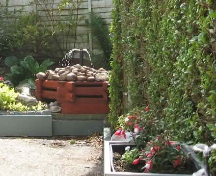 Photo of free Garden Fountain (Vale LA1) #4