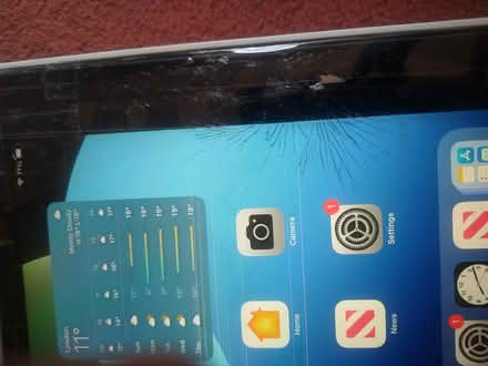 Photo of free iPad 7th Gen - Factory Settings (B90 shirley) #3