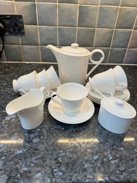 Photo of free White tea set (Birch Vale SK22) #1