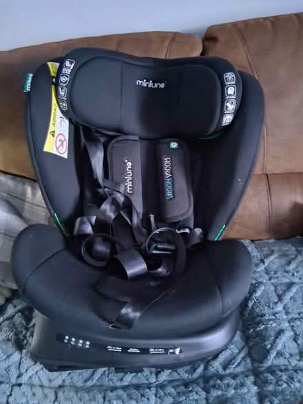 Photo of free Miniuno car seat 360 (Tonbridge) #2