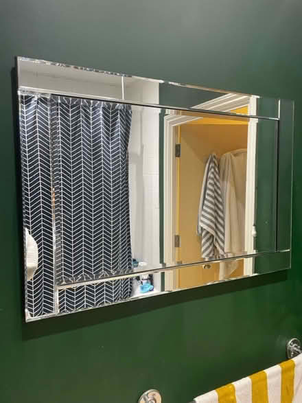 Photo of free Large mirror (Clapton E5) #1