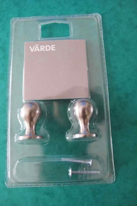 Photo of free Set of 3 cupboard knobs (Ikea) (Caldecott OX14) #2