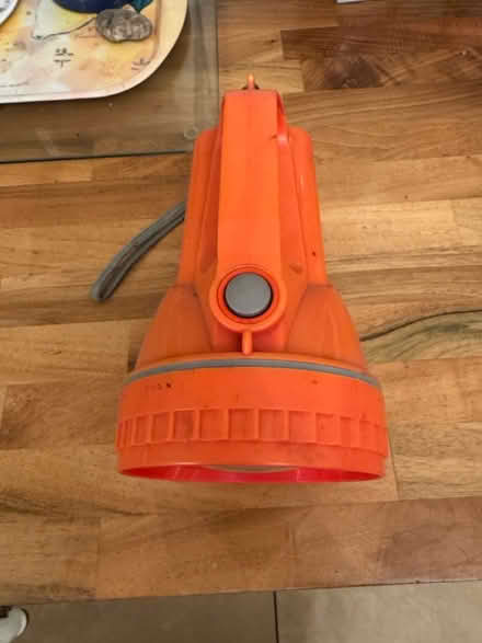 Photo of free Hand torch / Lantern (Penylan CF23) #3