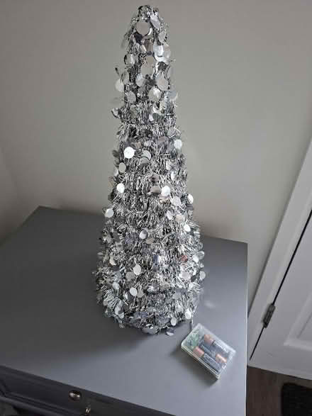 Photo of free Christmas Tree (Battery Operated Built-In Lights) (Panshanger AL7) #3