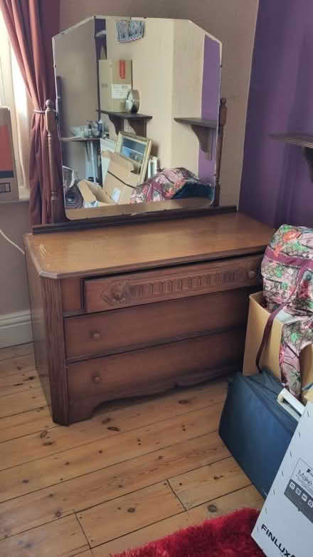 Photo of free chest of drawers with mirrors (Alston CA9) #1