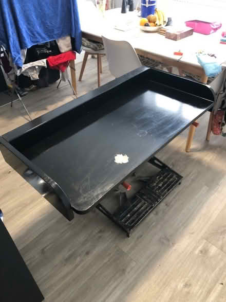 Photo of free Desk top with legs (Nesscliffe SY4) #1
