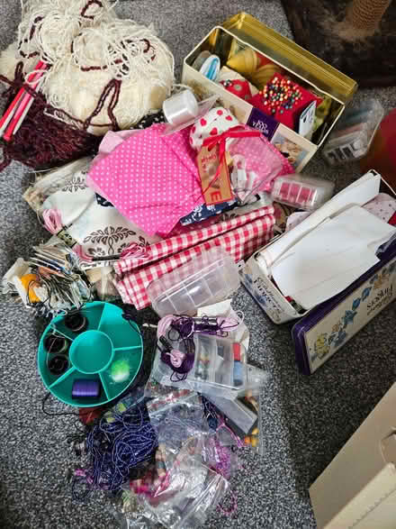 Photo of free Miscellaneous sewing/knitting things (Kempston MK42) #1