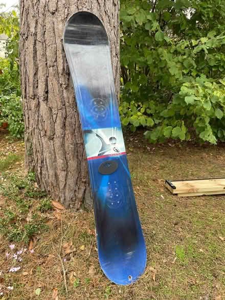Photo of free Snowboard (Farnham,lower bourne) #1