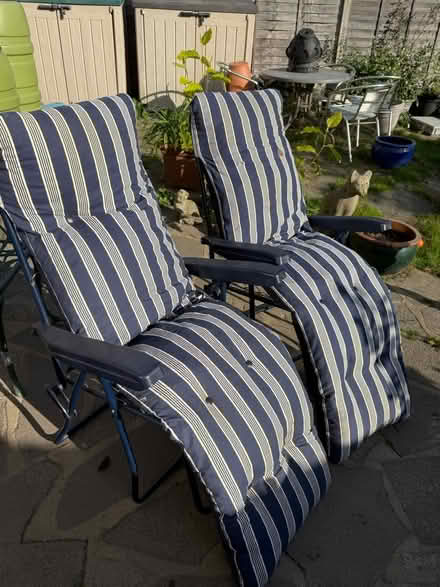 Photo of free 2 X garden recliners (Croydon/West Wickham) #1