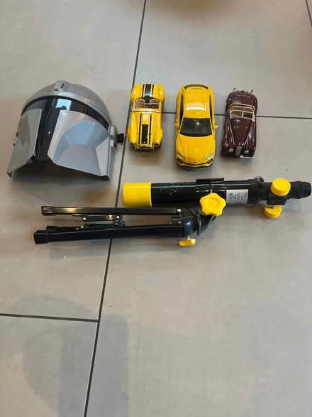 Photo of free 3 cars, telescope, bobba fet mask (Fulham SW6) #2