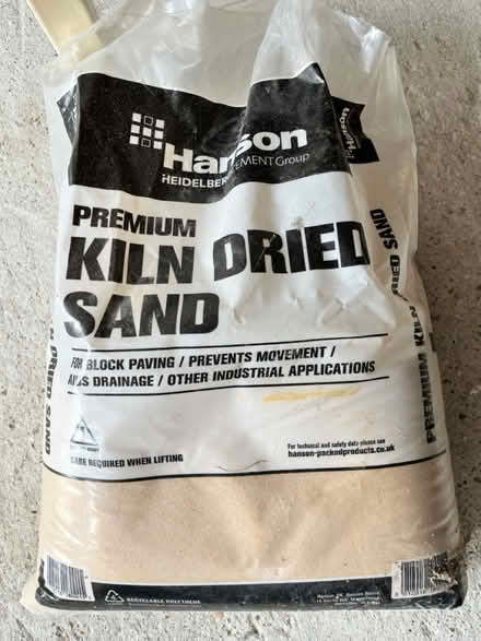 Photo of free Kiln dried sand (Brighton BN2 6) #1