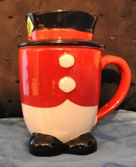 Photo of free Winter Mug (Mavis and Rathburn) #1